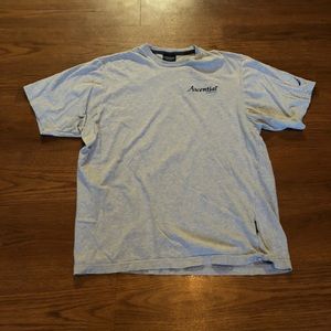 Nautica Assential Tee.